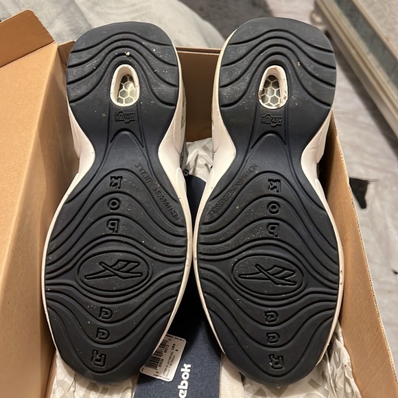 Reebok Question Mid - Picture 3 of 3